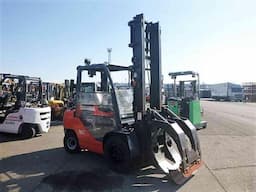 Used Paper Roll Clamp Forklifts
