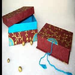 Carousel item 1