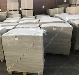 Grey Board 